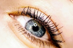 Euro-Glam-eyeliner25